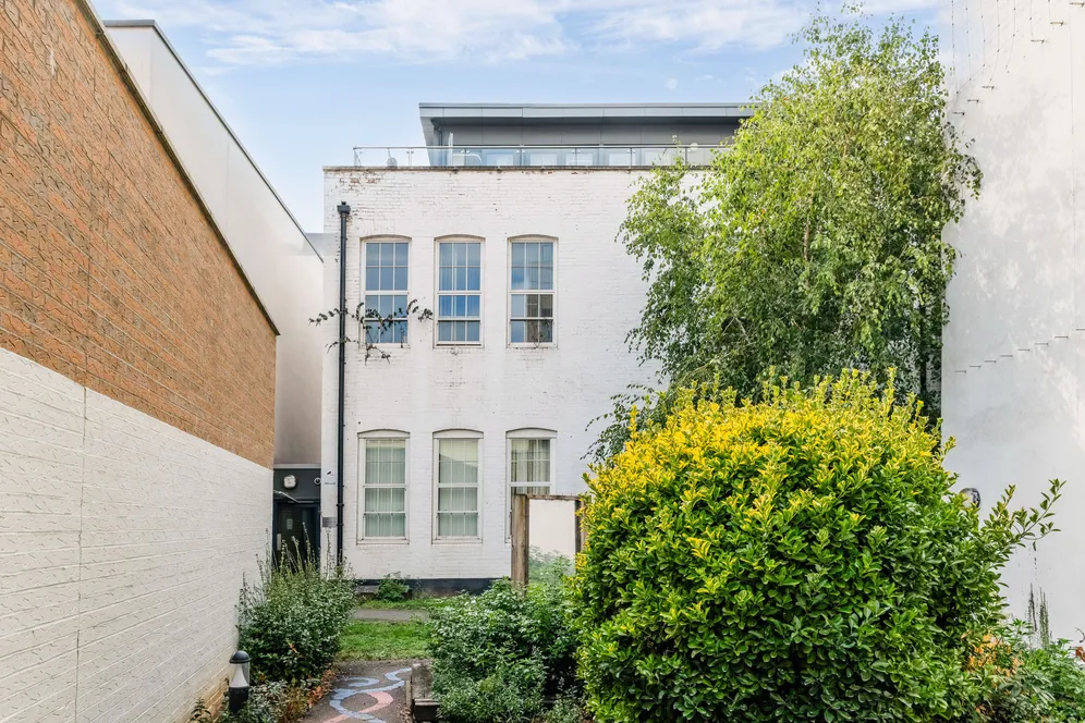 St. Annes Row, London, E14 photo 21