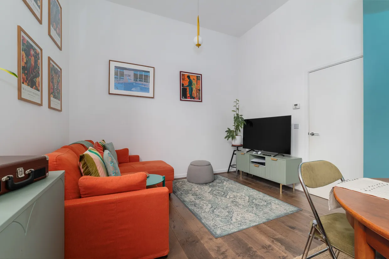 St. Annes Row, London, E14 photo 23