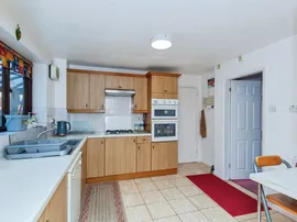Larkspur Close, Hamilton, Leicester thumb 3