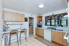 Larkspur Close, Hamilton, Leicester