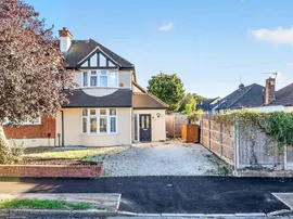 Victory Avenue, MORDEN photo