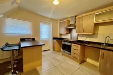 Oaklands Court, LEEDS
