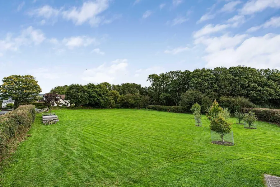 Property Image 39