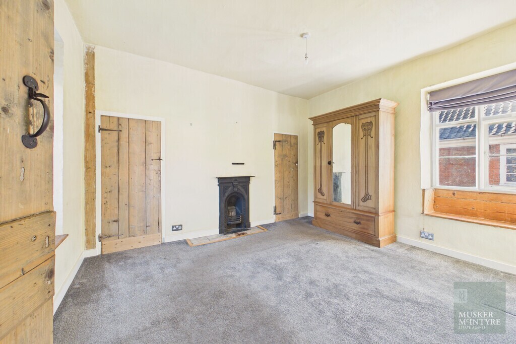 Upper Olland Street, Bungay Image 11