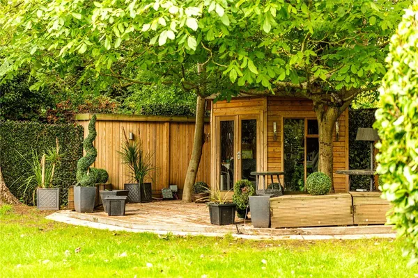 Chapel Road, Weldon, NN17 photo 34