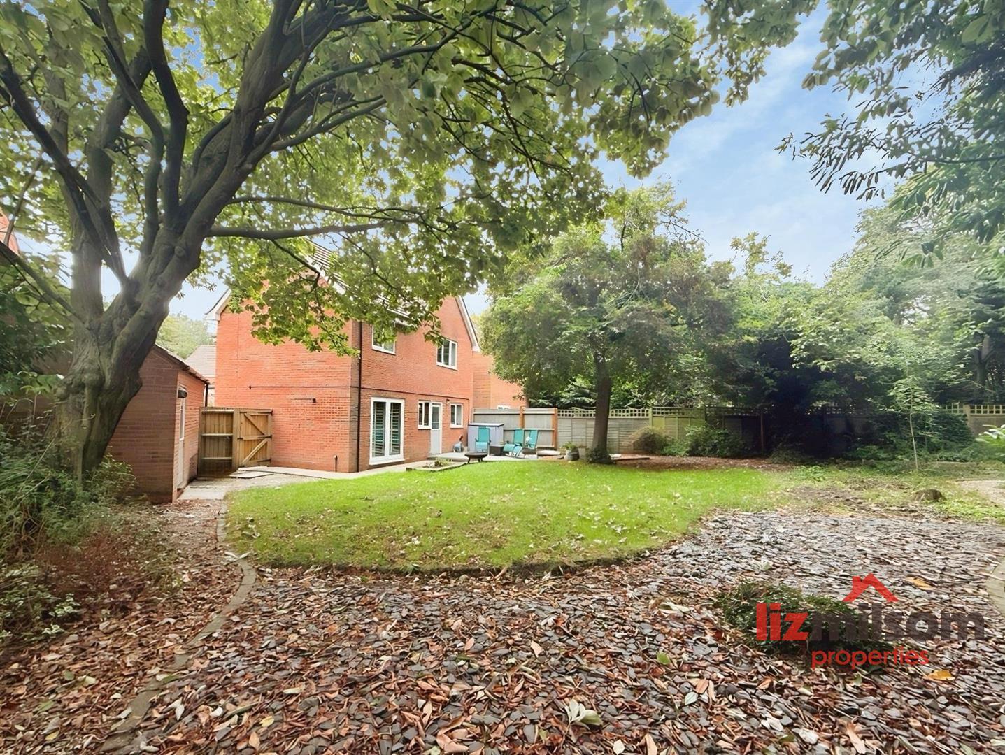 Bretby Heights, Newhall, Swadlincote Image 17