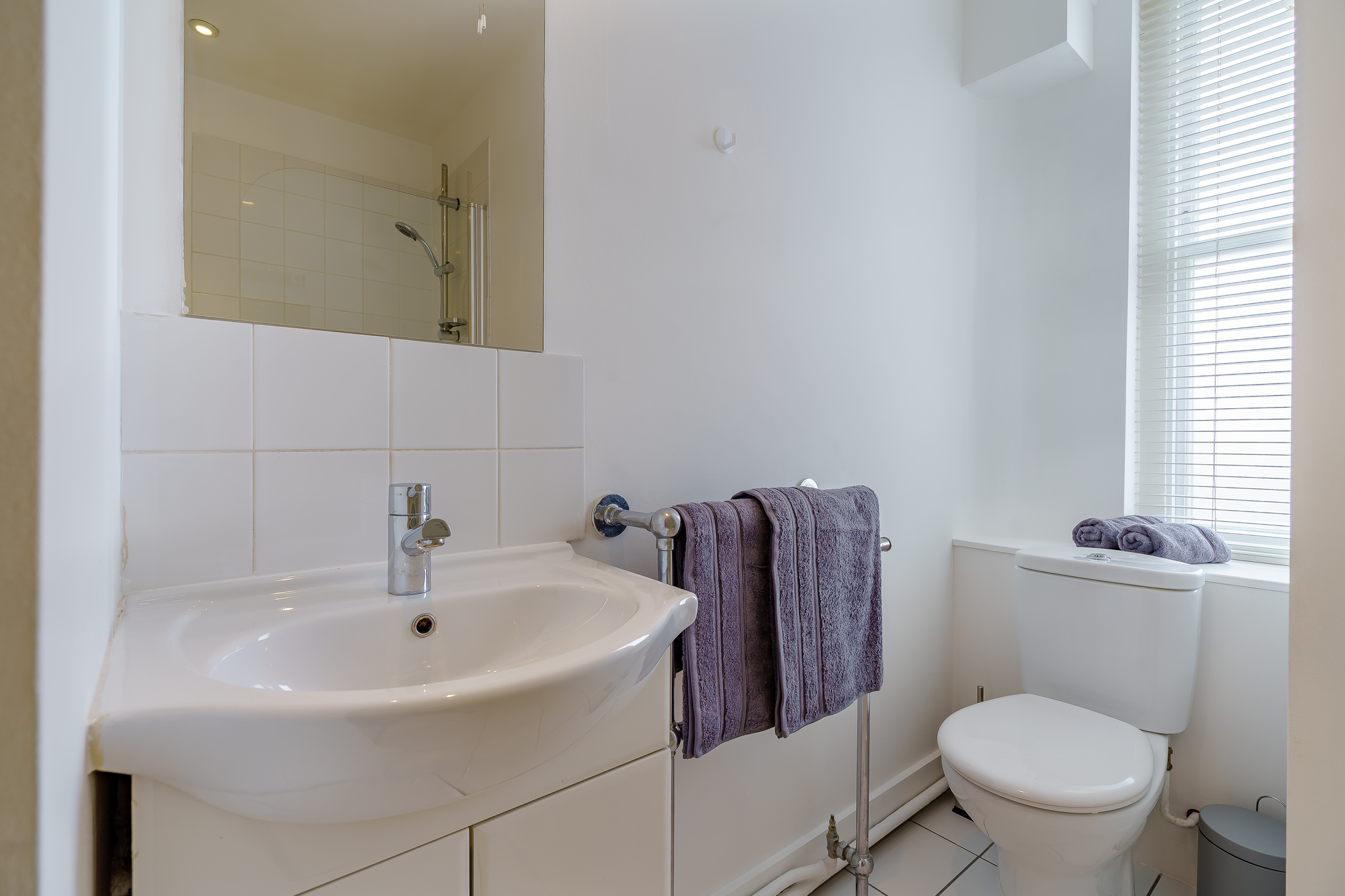 Studio Apartment  To Let  Hill Street  Image 7