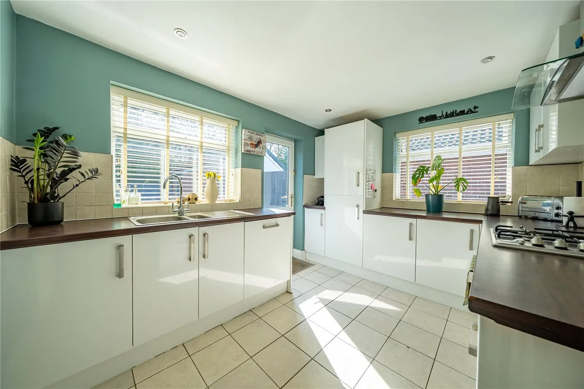 Barfield Crescent, Leeds, LS17
