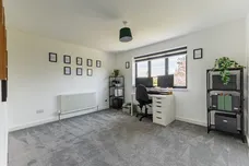 Chestnut Close, Salisbury, SP1 photo 9
