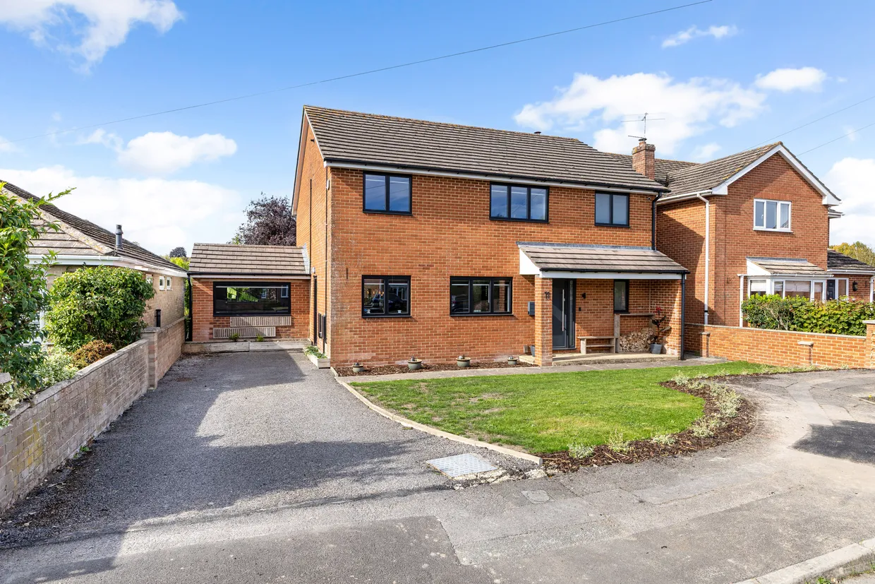 Chestnut Close, Salisbury, SP1 photo 20