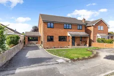 Chestnut Close, Salisbury, SP1 photo 20