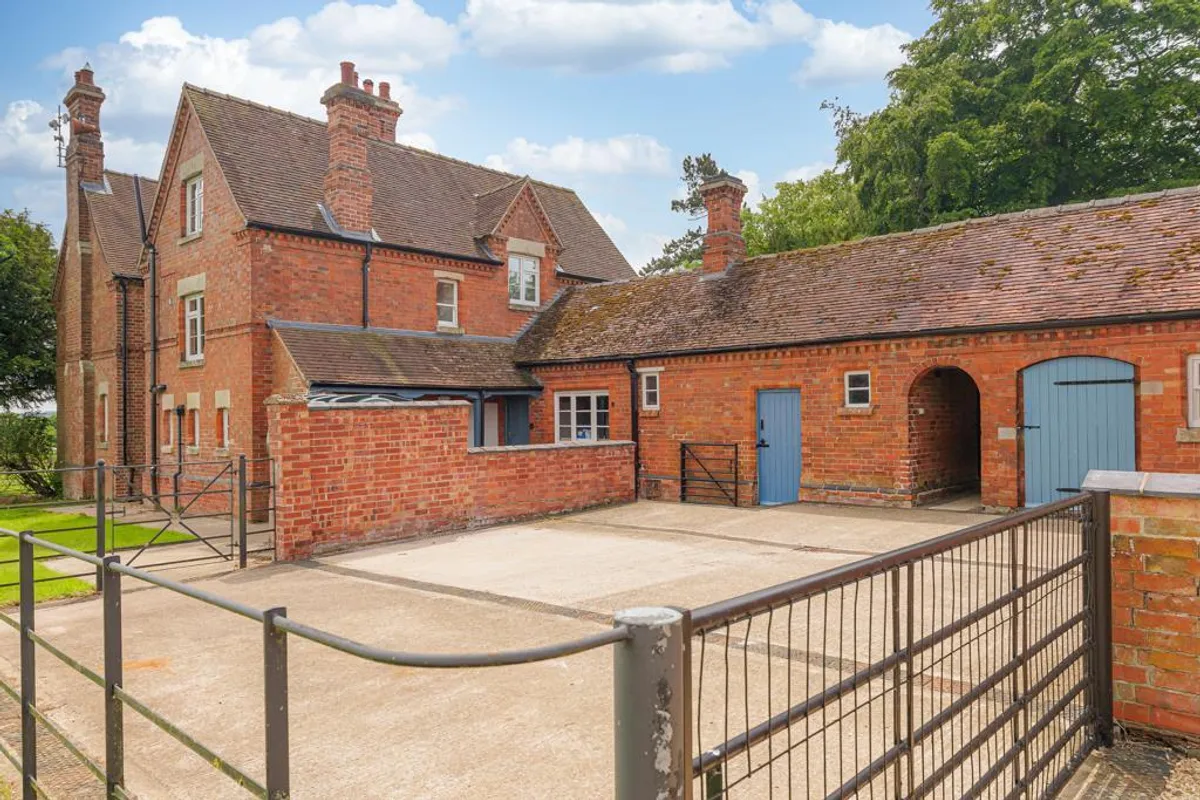 Highfields Farmhouse, Waltham Road, Freeby, Melton Mowbray