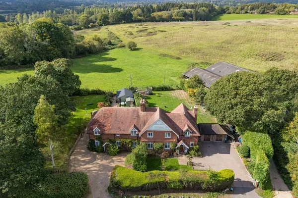 Plummerden Lane, Lindfield, RH16 photo 22