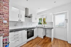 Hillcroome Road, Sutton