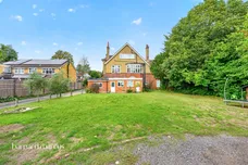 Hillcroome Road, Sutton