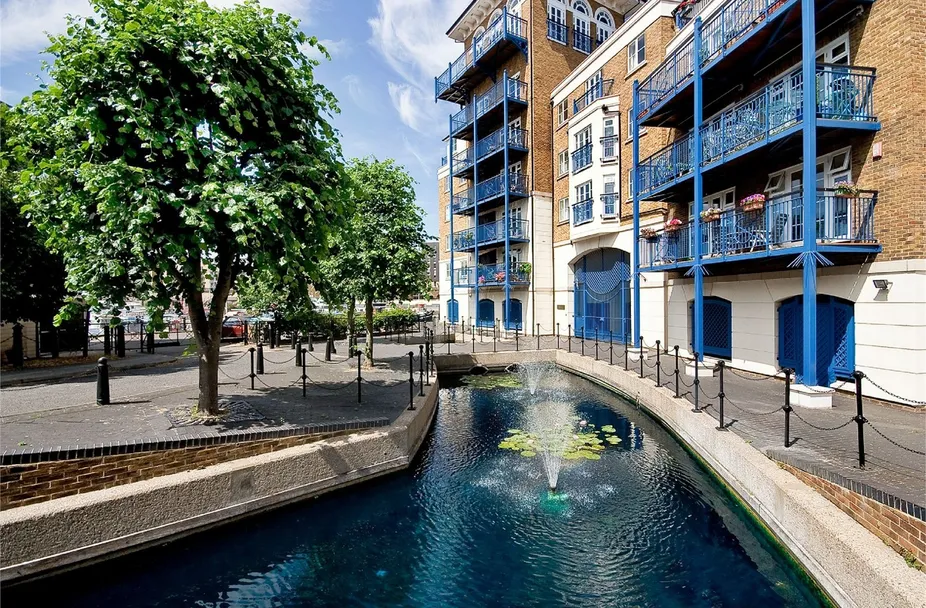 Property Photo 1