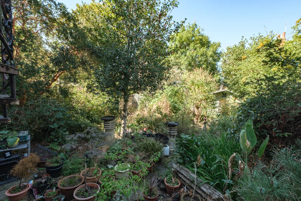 Camden Road, London, N7 photo 12