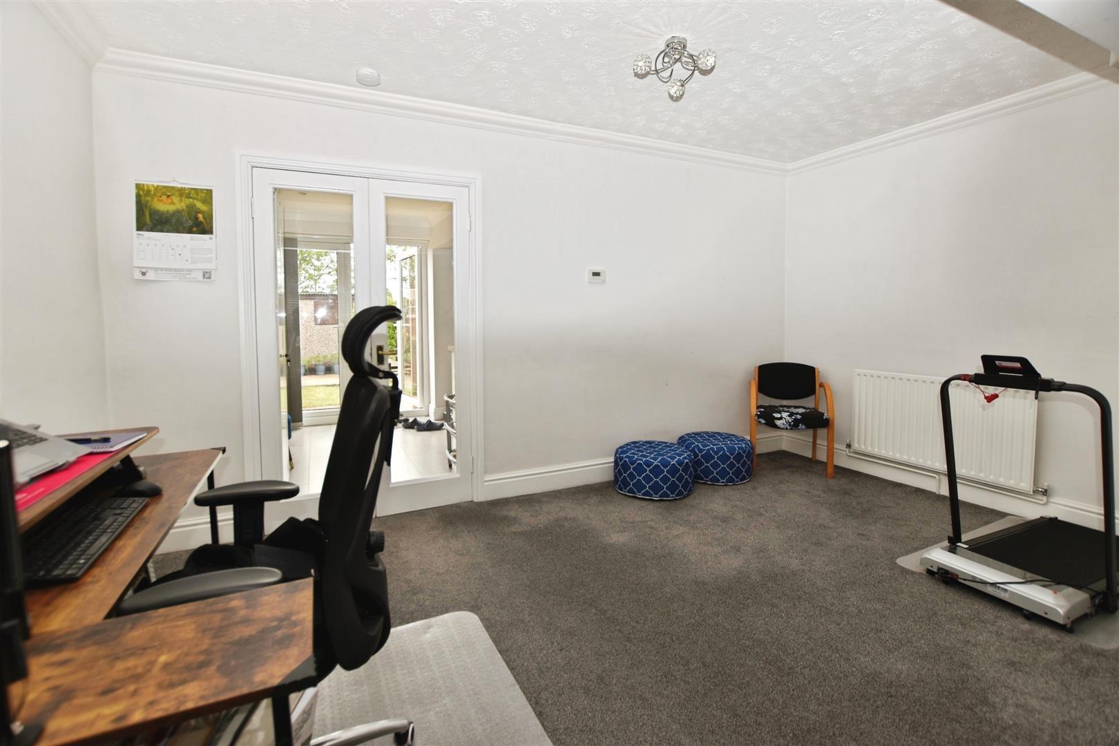 Eastfield Road, Hull Image 4