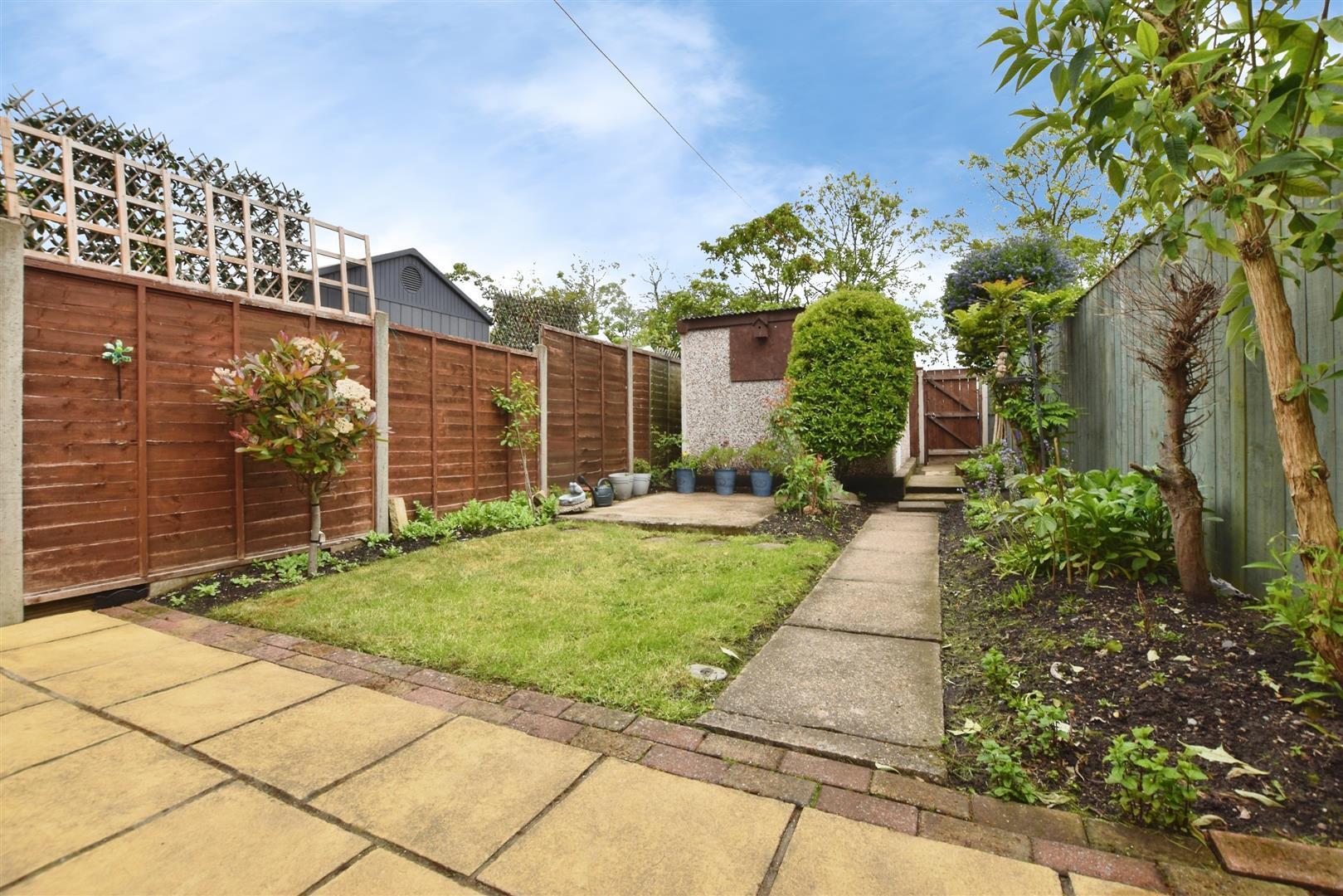 Eastfield Road, Hull Image 8