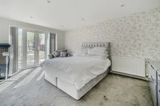 Coppermill Road, Wraysbury, TW19 photo 5
