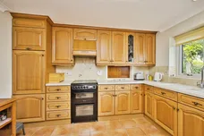 Fox Meadows, Crewkerne