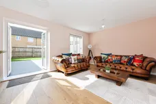 Woodside Close, Grays