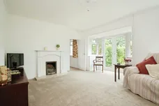 Adenfield Way, Rhoose, Barry