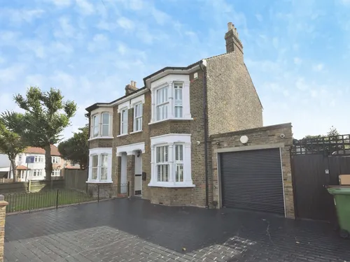 Brentwood Road, Romfordphoto