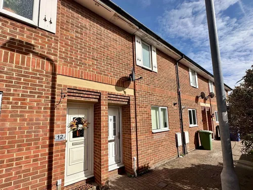 St. Marys Close, Graysphoto