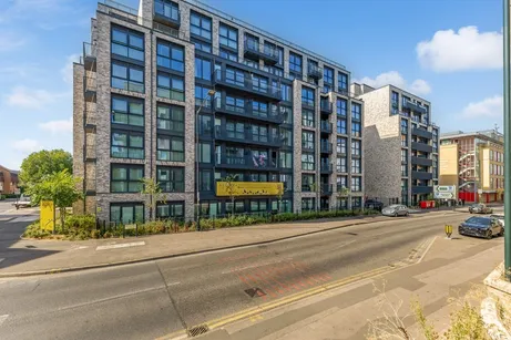 Herschel Street Slough SL1