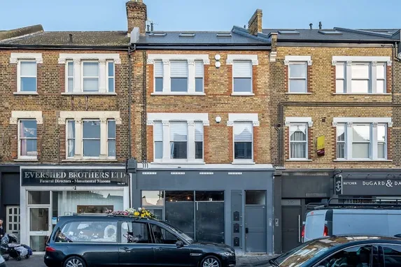 Garratt Lane London SW18