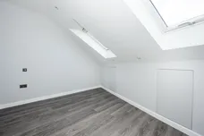Garratt Lane London SW18 photo 8