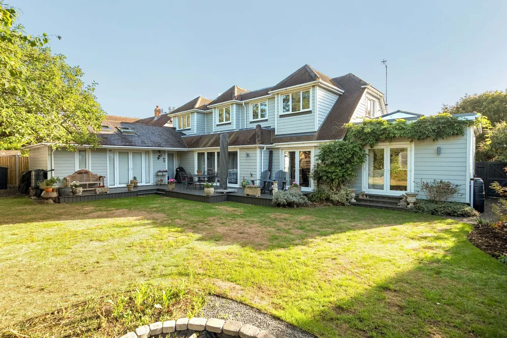Boulters Lane, Maidenhead, SL6 photo 11