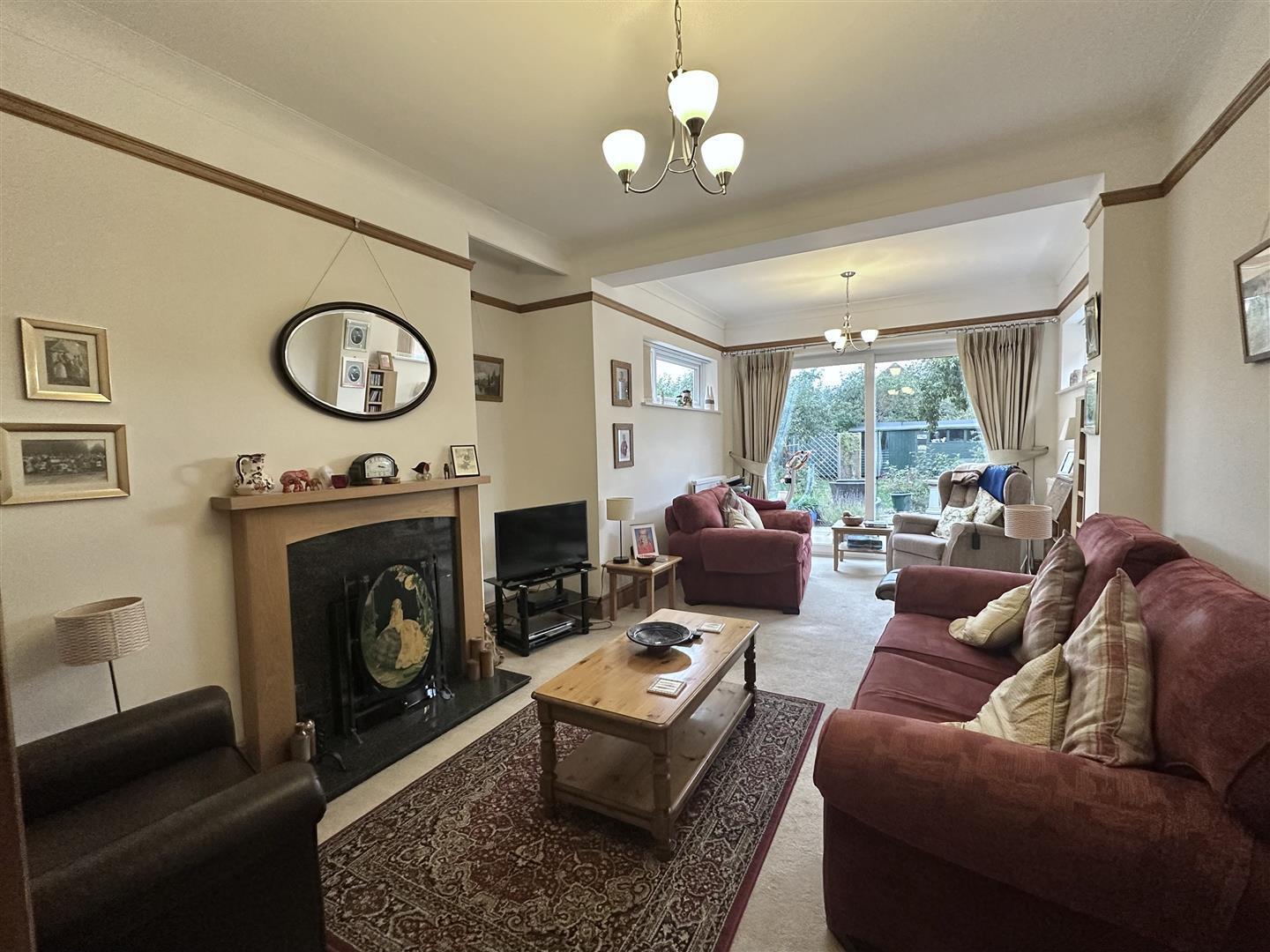 Blenheim Avenue, Stony Stratford, Milton Keynes Image 3