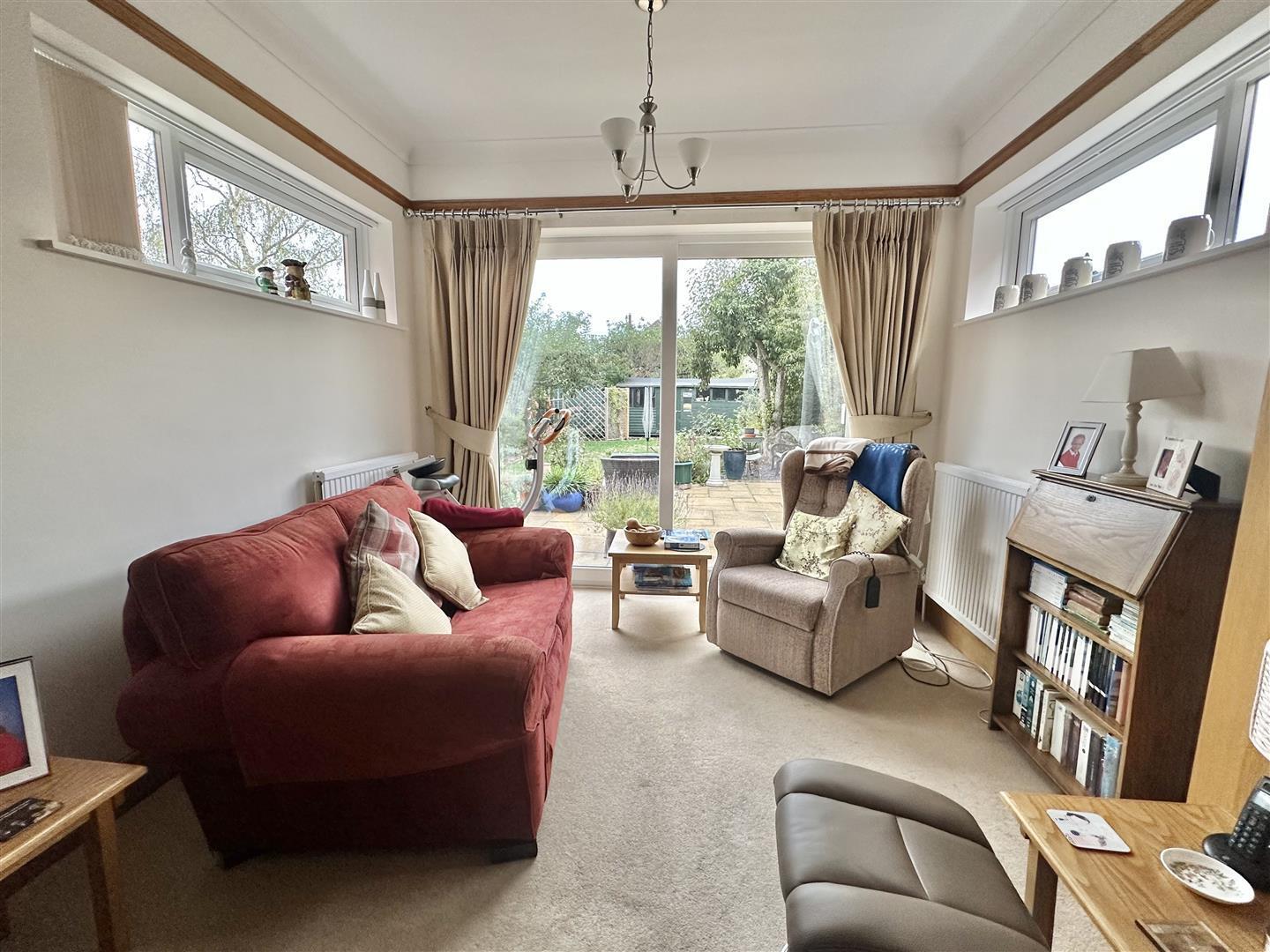 Blenheim Avenue, Stony Stratford, Milton Keynes Image 5