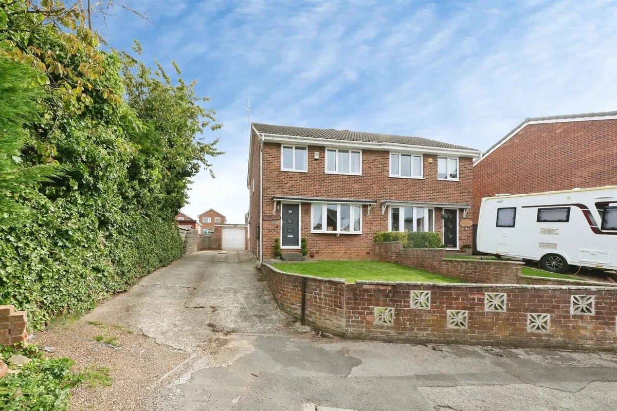 Oakwell Close, Maltby, ROTHERHAM