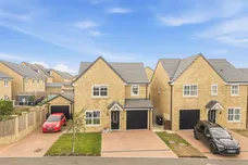 Fieldway Rise, Netherton, Huddersfield