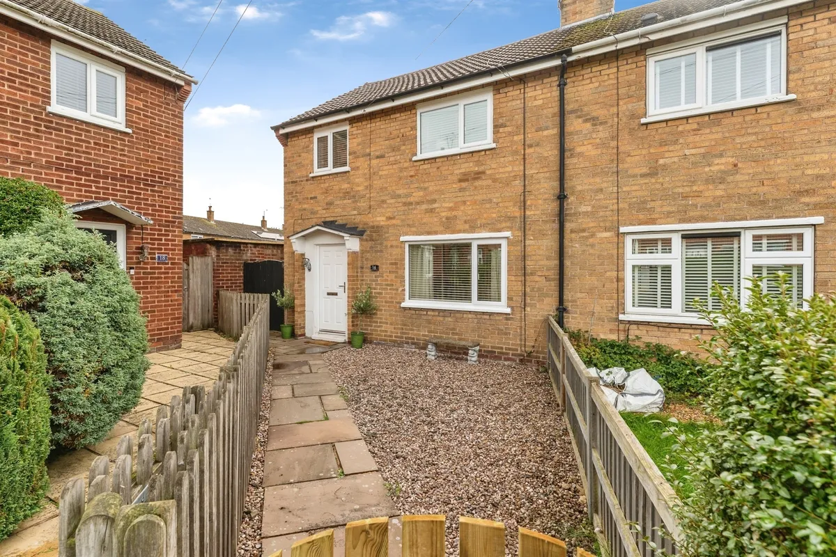 Peckforton Way, Upton, Chester