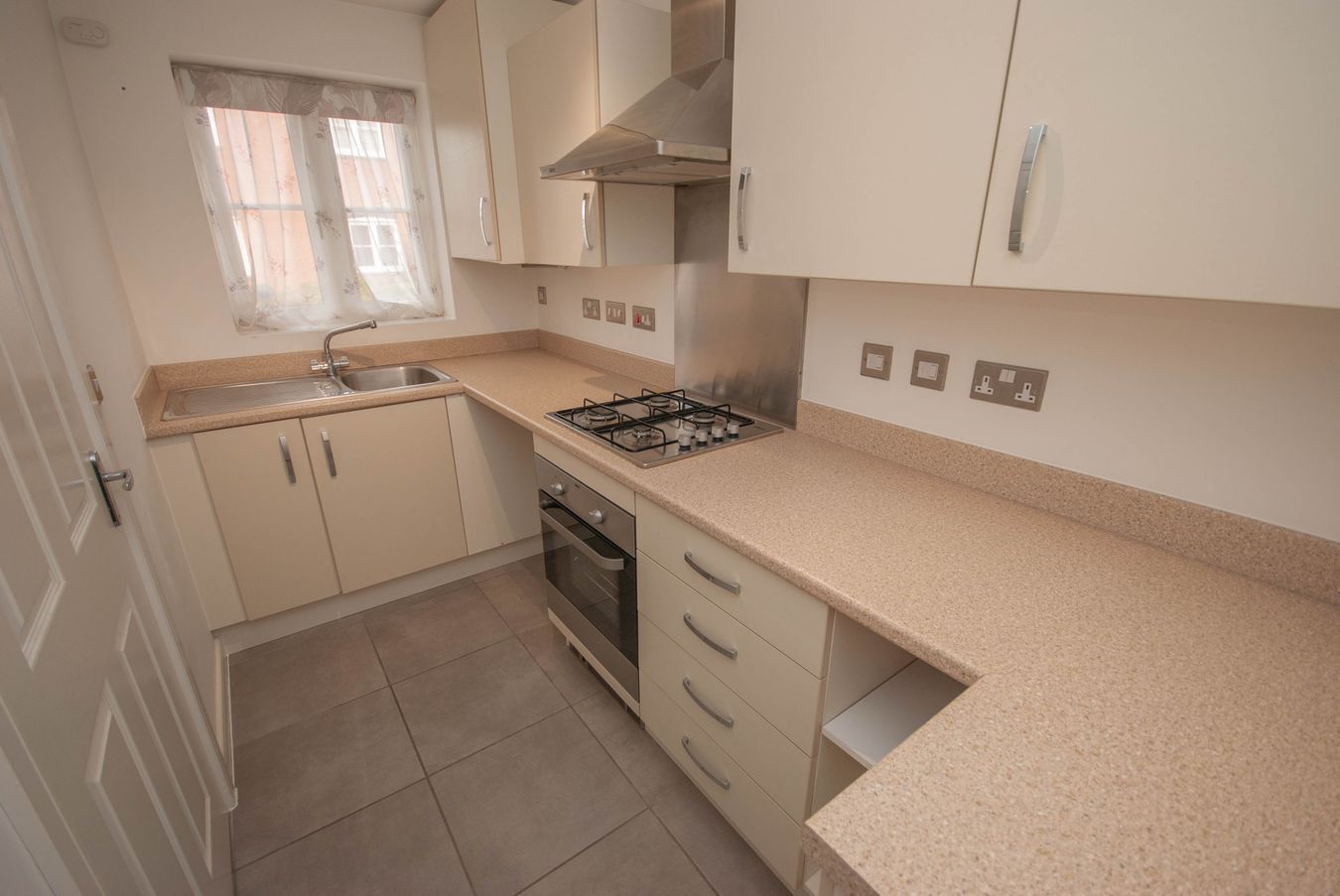Newton Mews, Academy Drive, Rugby, CV21