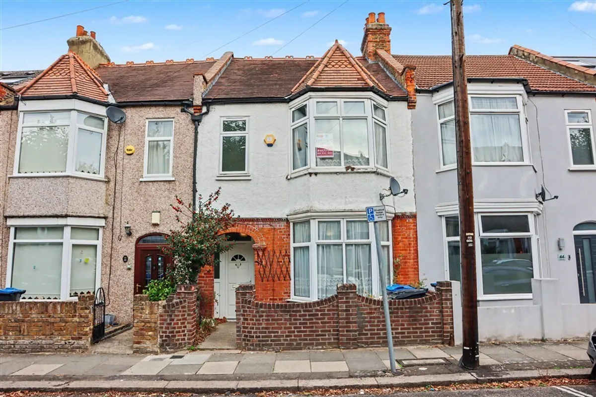 Caithness Road, MITCHAM