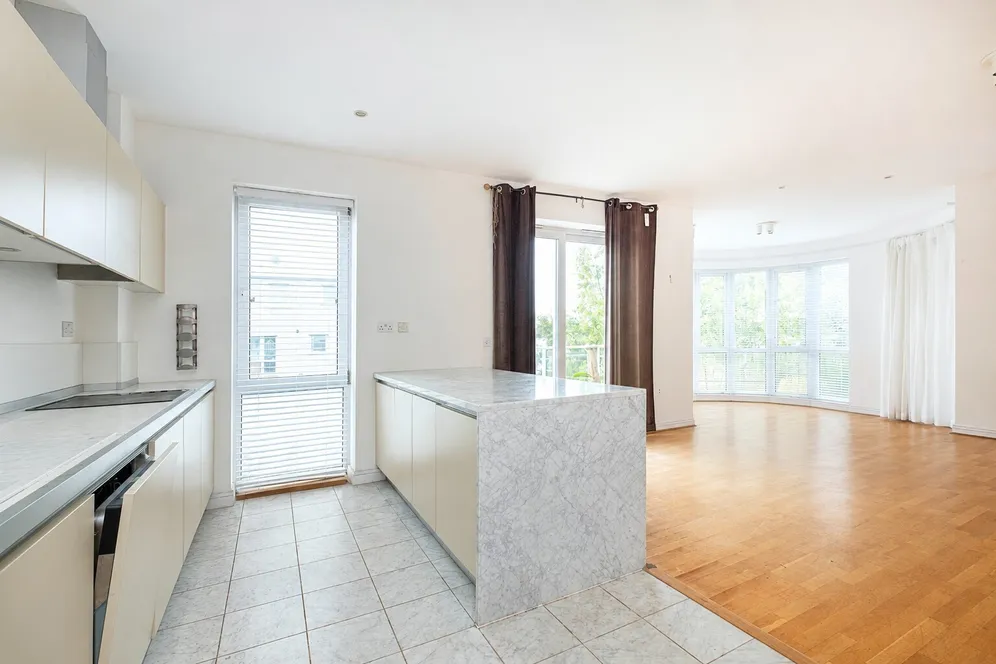 Melliss Avenue, Richmond, TW9 photo 3