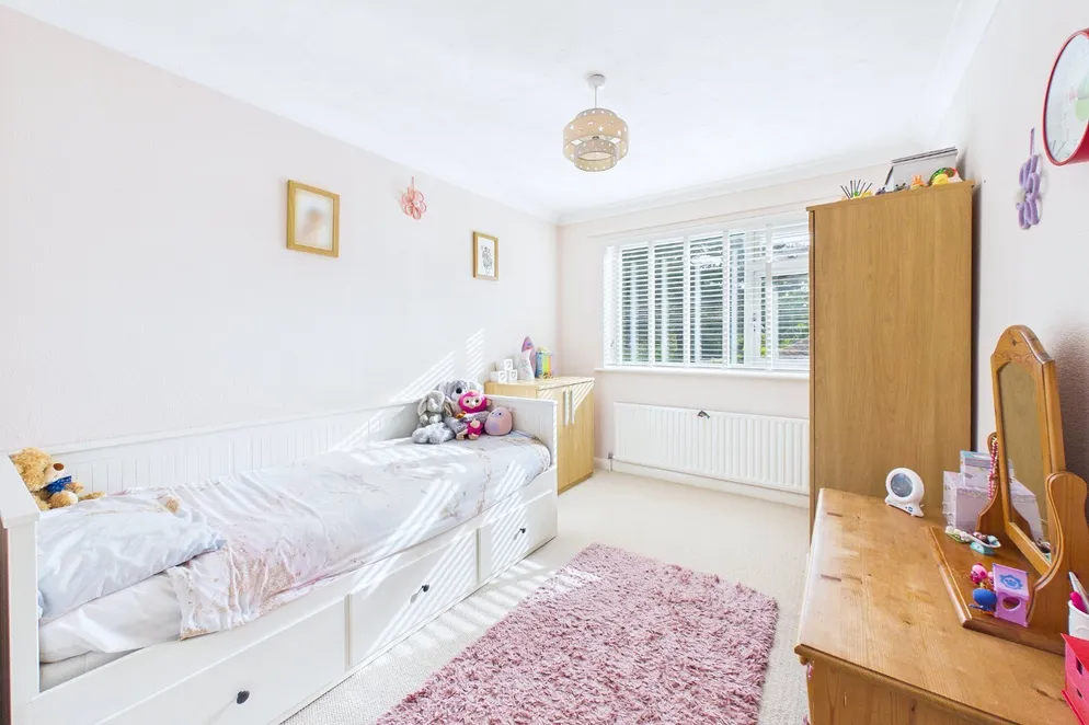 Property carousel item 30