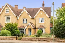 Petworth Road, Haslemere, GU27 photo 19