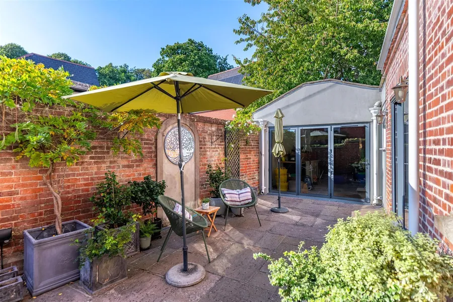 Property Image 17