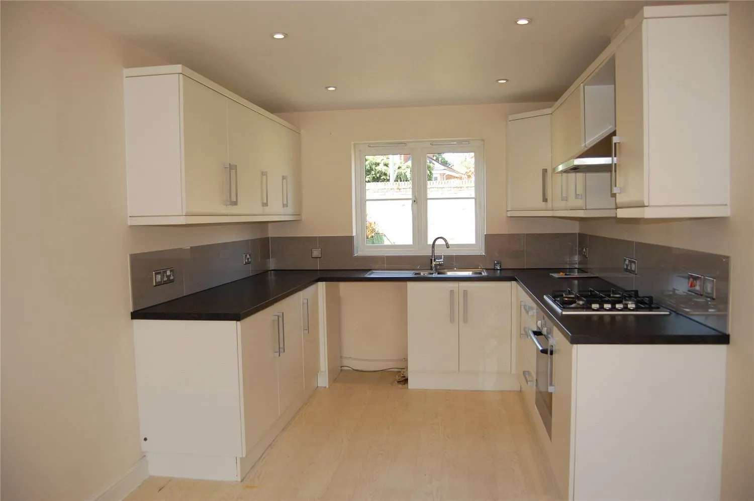 Sicklesmere Road, Bury St Edmunds, IP33 photo 2