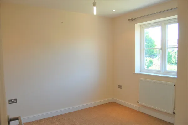 Sicklesmere Road, Bury St Edmunds, IP33 photo 5