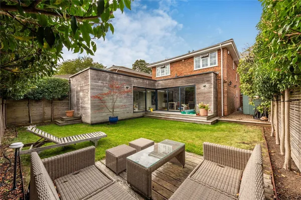 Ridgeway Road, Dorking, RH4 photo 17
