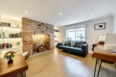 Hewlett Road, Cheltenham, GL52 photo 5