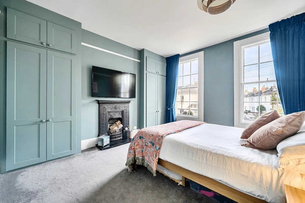 Hewlett Road, Cheltenham, GL52 photo 8