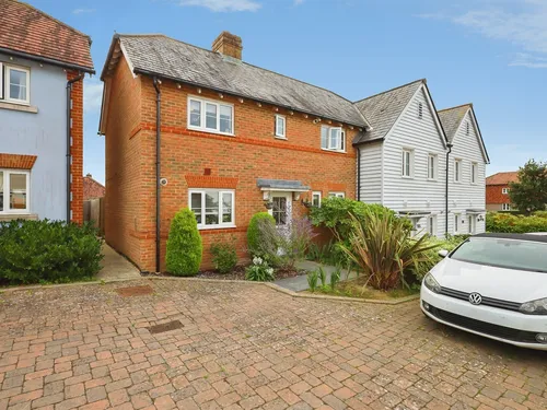 Hemp Place, Hailshamphoto